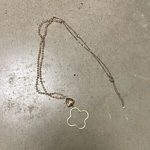 Elegant Gold Clover Pendant Necklace